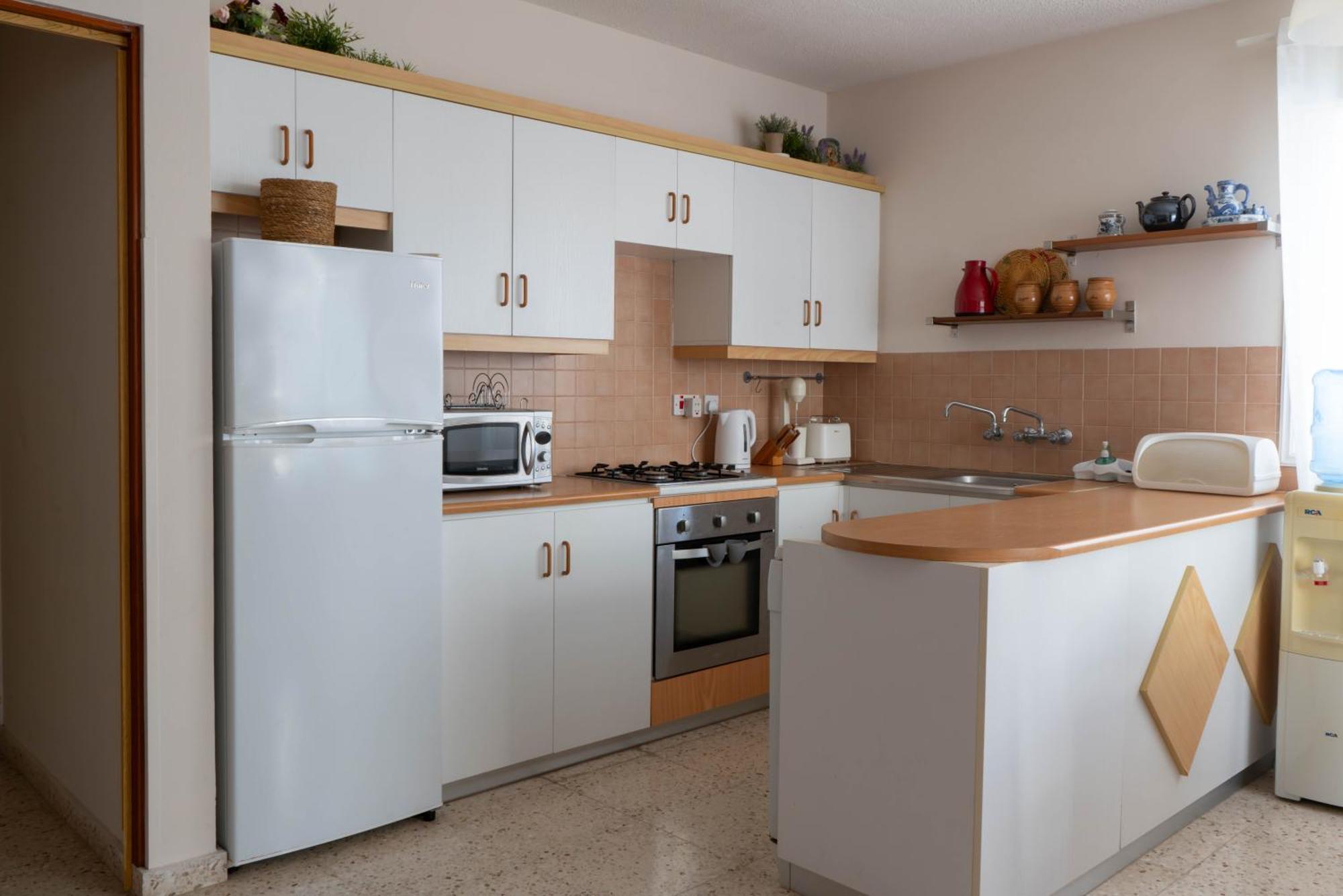 Apartment Kamilla- Kaparis Paralimni